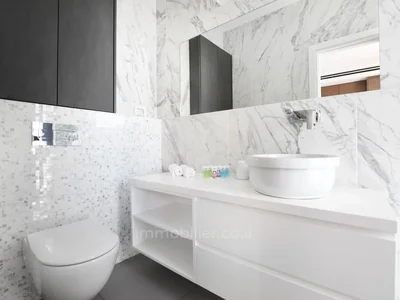 Residential quarter Immeuble neuf proche mer