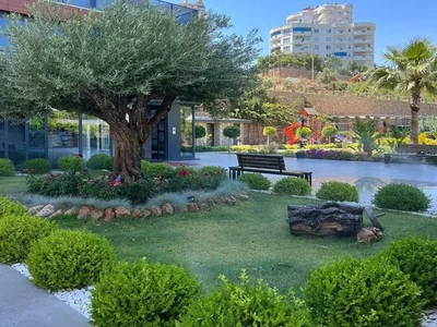 Complexe résidentiel Furnished apartment 2+1 in the Tosmur Off Tower complex near the sea.