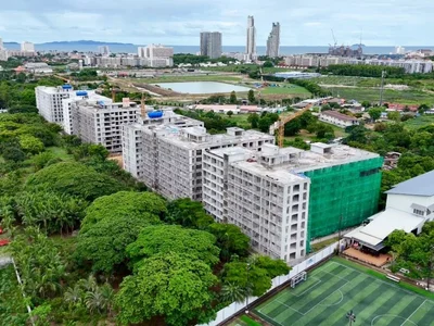 Complexe résidentiel Pattaja ot 65 000 kurort u mora
