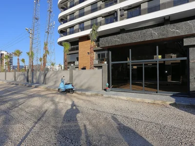 Immeuble Appartement flambant neuf avec vue sur la montagne à Konyaaltı Antalya