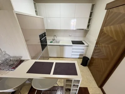 Wohnviertel Stan 54 m² na Izdavanje – Centar, Podgorica