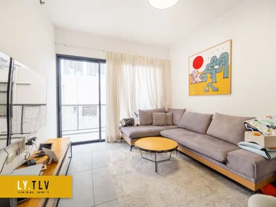 Quartier résidentiel Superbe 4 pieces avec parking et mamad dans lev hair