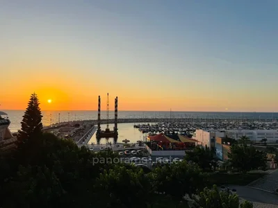 Barrio residencial Vue mer imprenable immeuble avec facilities jaccuzi sauna piscine a 2 pas de la mer