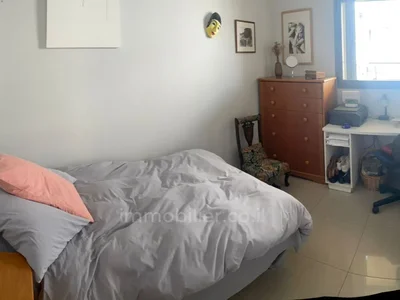 Barrio residencial Au centre avec terrasse bonne affaire