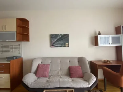 Wohnviertel Stan 30 m² na Izdavanje – City Kvart, Podgorica