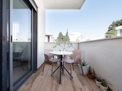 Residential quarter A ne pas manquer agreable calme lumineux magnifique renove spacieux