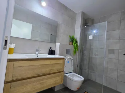 Wohnviertel Magnifique 3 pieces dans un immeuble neuf a dizengoff