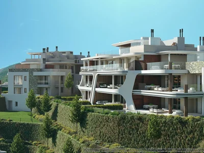 Edificio de apartamentos Apartamentos con vistas al lago en Country Club en Benahavis Málaga