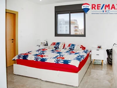 Residential quarter Superbe appartement de 4 pieces lumineux au centre ville a proximite du beth habad francophone de hadera