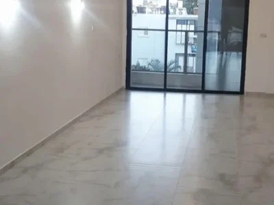 Residential quarter Magnifique appartement de 4 pieces a bat yam proche mer et tramway