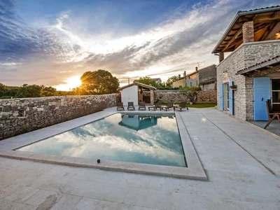 Medieval charm and hand-crafted landscape: three enchanting stone villas for sale in Croatia