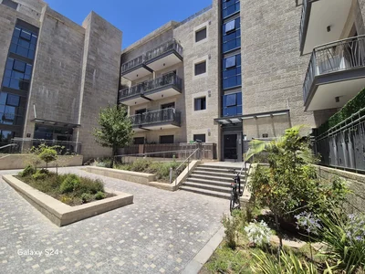 Dzielnica mieszkaniowa Dans un bel immeuble