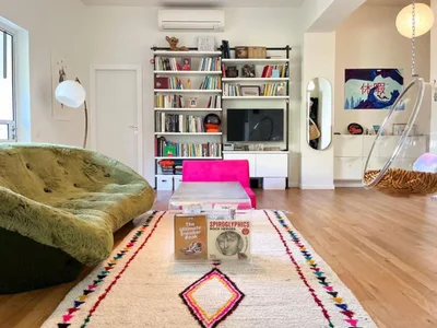 Жилой квартал Magnifique 5 pieces entierement renove pres de rothschild rue nachmani