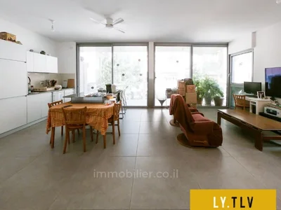 Quartier résidentiel Superbe 3 pieces dans un immeuble neuf pres de kikar rabin avec mamad ascenseurs parking et cave