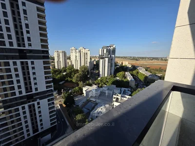 Residential quarter Appartement neuf de 3 pieces dans le nord de tel aviv