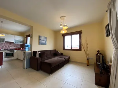 Zespół mieszkaniowy Umeblowany apartament 2+1 położony 250 metrów od morza w dzielnicy Esentepe.