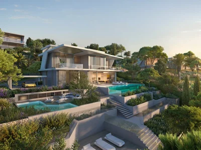 Villa Mit Lamborghini-Design Versehene Villen in Benahavis