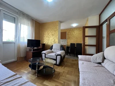 Wohnviertel Stan 51 m² na Izdavanje – Preko Morače, Podgorica