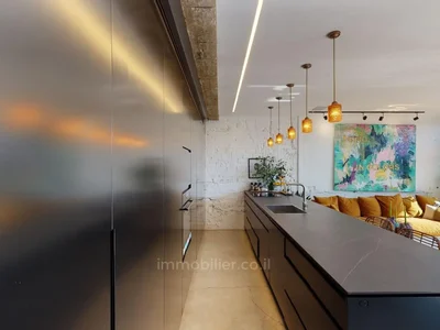 Жилой квартал Rare penthouse rue calme 3 5 pieces