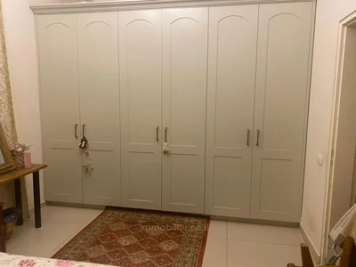 Quartier résidentiel Rez-de-chaussée avec terrasse au cœur de shenkin – tel-aviv