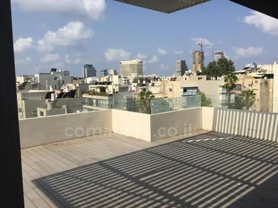 Wohnviertel Avec terrasse dans un bel immeuble au centre bon emplacement grand proche de la mer bien agence spacieux bel appartement magnifique