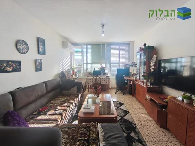 Жилой квартал Centre ville de rishon lezion appartement 3 pieces a prix exceptionnel