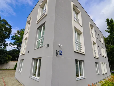 Commerce Stērstu nami