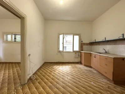 Residential quarter Magnifique appartement avec terrasse calme proche de la mer A ne pas manquer bien agence clair spacieux a renover