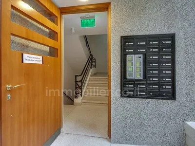 Жилой квартал 2 pieces avec ascenseur immeuble de standing