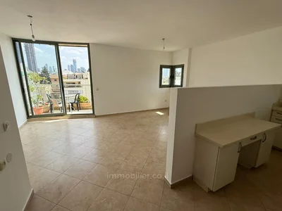 Quartier résidentiel À vendre – tel aviv, rue ranak – a deux pas de la plage gordon