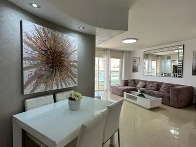 Quartier résidentiel A ne pas manquer !, agréable, au centre, avec terrasse, balcon sur la mer, bel appartement, bien agencé, bon emplacement, bonne affaire, bonne occasion, bonnes orientations, calme, clair, dans rue calme, en bon etat, endroit calme, etage haut avec vue, grand, mini penthous