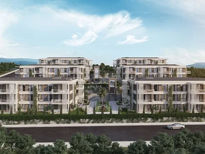 Apartment building Apartments Close to the Sea in a Gated Complex in Çeşme