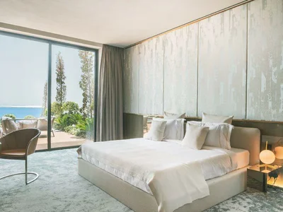 Residential complex Portofino Hotel — luxury beachfront residence by Kleindienst in the area of The World Islands, Dubai