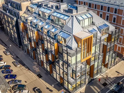 Commerce Club Central Residence II