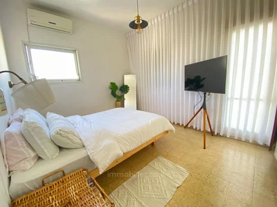 Quartier résidentiel Appartement 3 pieces a vendre rue frishman - tel aviv