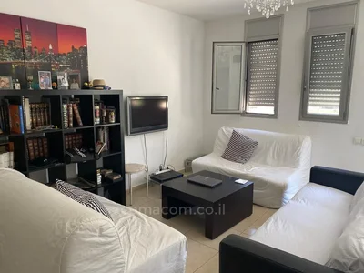 Residential quarter Au centre avec terrasse bien agence bon emplacement