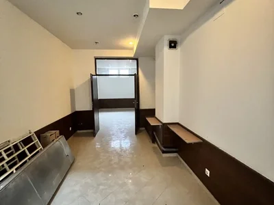 Handel Poslovni prostor 80 m² na Prodaju – Stari Aerodrom, Podgorica