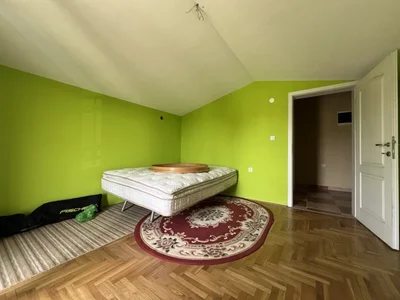 Hütte Kuća 170 m² na Prodaju – Murtovina, Podgorica