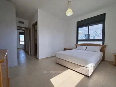 Quartier résidentiel Natanya — volume, lumière et mer à pied