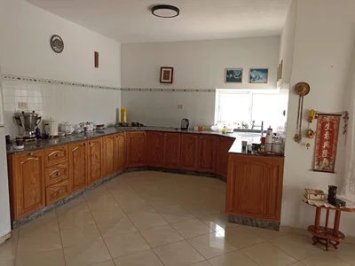 Residential quarter Excellente opportunite a ne pas manquer villa a vendre grand terrain proche de la mer afridar ashkelon