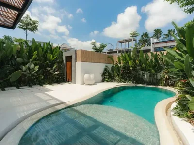 Villa Aquamarine I – residential development in Batu Bolong, Bali