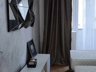Quartier résidentiel Dvosoban stan, Preko Morace, Izdavanje