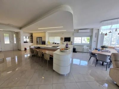 Wohnviertel Maison privee bayit vagan tres rare