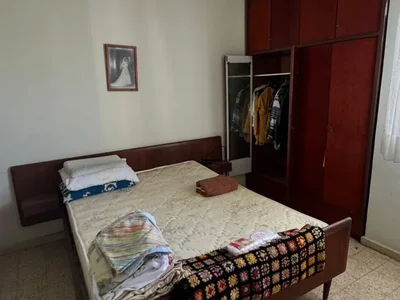 Dzielnica mieszkaniowa Ideal investissement pied a terre grand 3 pieces a vendre bon emplacement centre ville bat yam