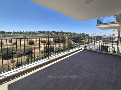 Residential quarter A louer appartement dexception pret a emmenager a mordot arnona jerusalem immobilier 026786595