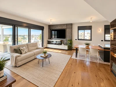 Quartier résidentiel Duplex de 170 m² au cœur de raanana – terrasse de 55 m², jacuzzi et suite parentale avec sauna