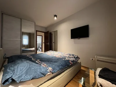 Wohnviertel Stan 50 m² na Izdavanje – Tološi, Podgorica
