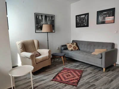 Wohnviertel Stan 92 m² na Prodaju – Petrovac, Budva