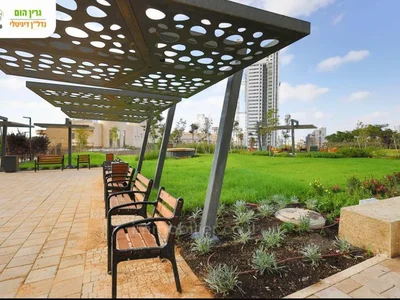 Quartier résidentiel À vendre – appartement neuf 4 pieces –rehov amnon lipkin shahak - park hayam (netanya)