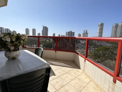 Residential quarter Appartement 4 pieces et demi a ashdod a la city a vendre